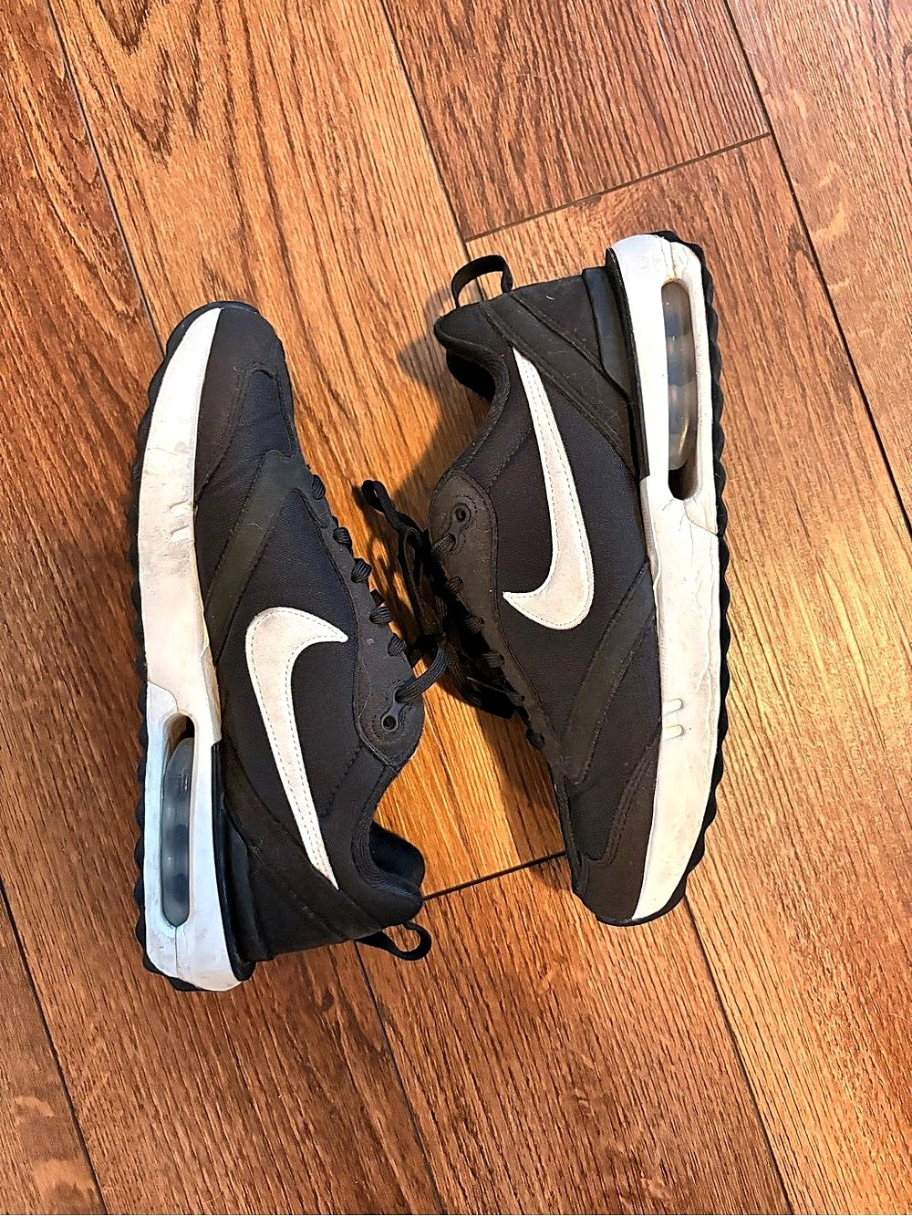 Nike Air Max Dawn Black & White Sneakers